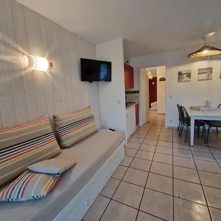 Appartements Au Coeur Du Golf, Proche Du Lac Et Velodyssee Biscarrosse Exterior photo